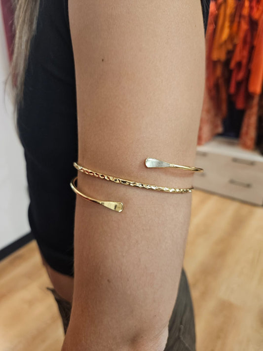 Brazalete dorado