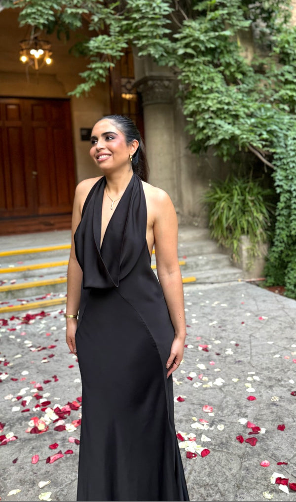  con Vestido Donyale