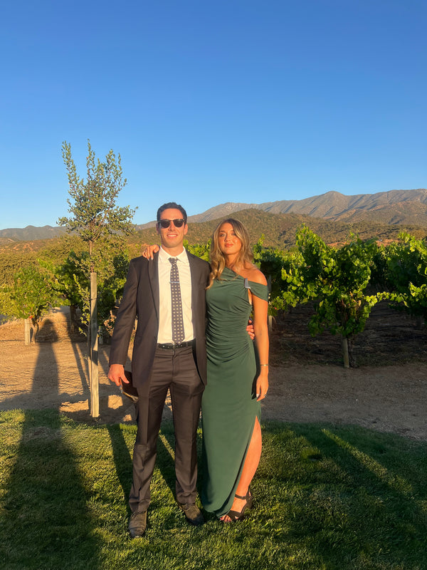  con Vestido Kos Verde