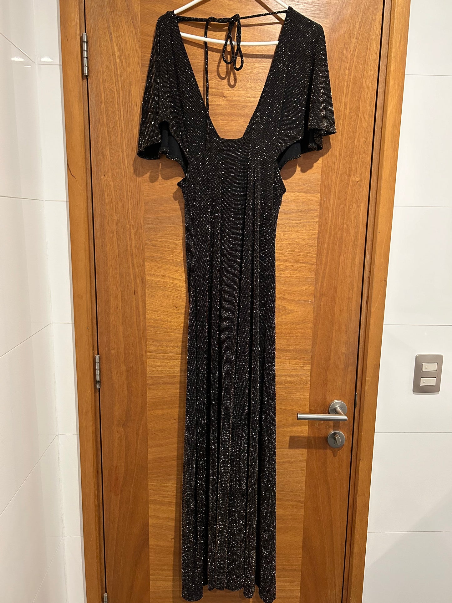 Maxi vestido black & gold negro