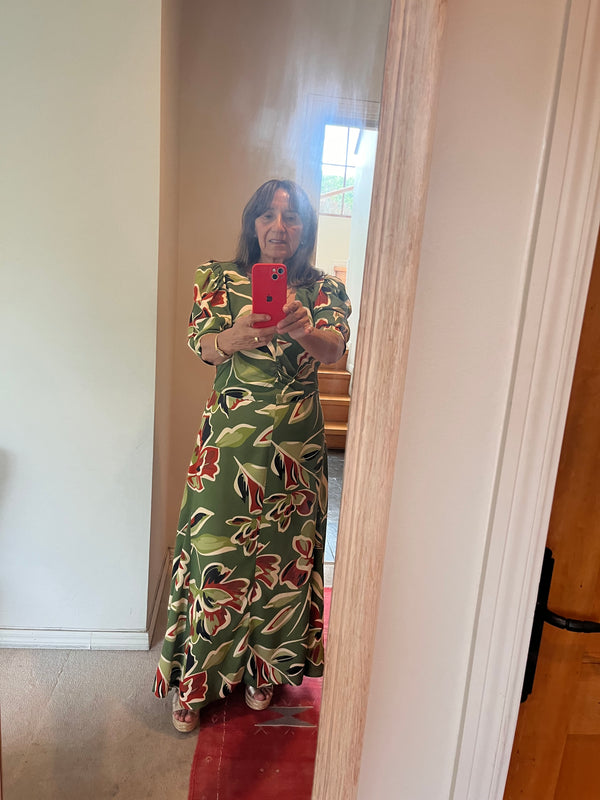  con Vestido Philo