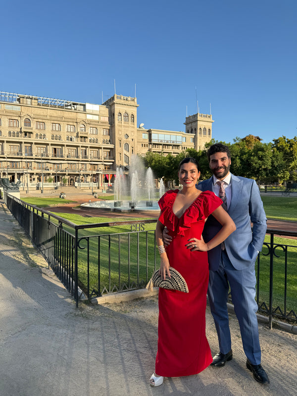  con Vestido Rojo