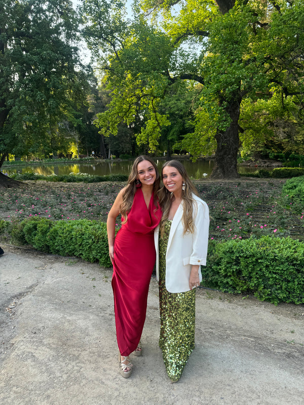  con Vestido Marlene Borgoña