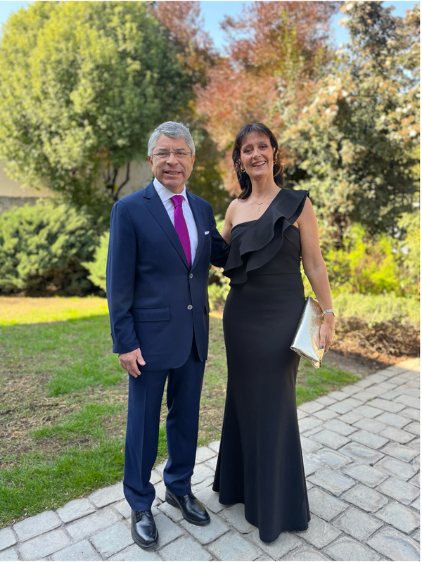  con Vestido Cori