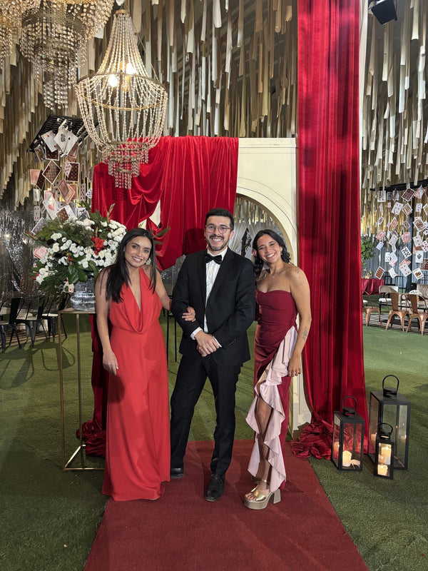  con Vestido Gabrielle
