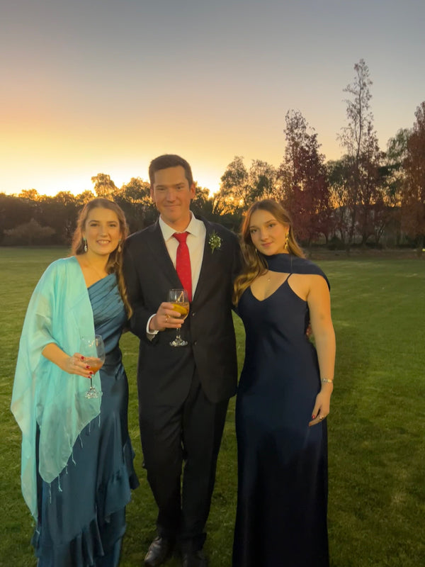  con Vestido Hamptons Glam Azul Marino