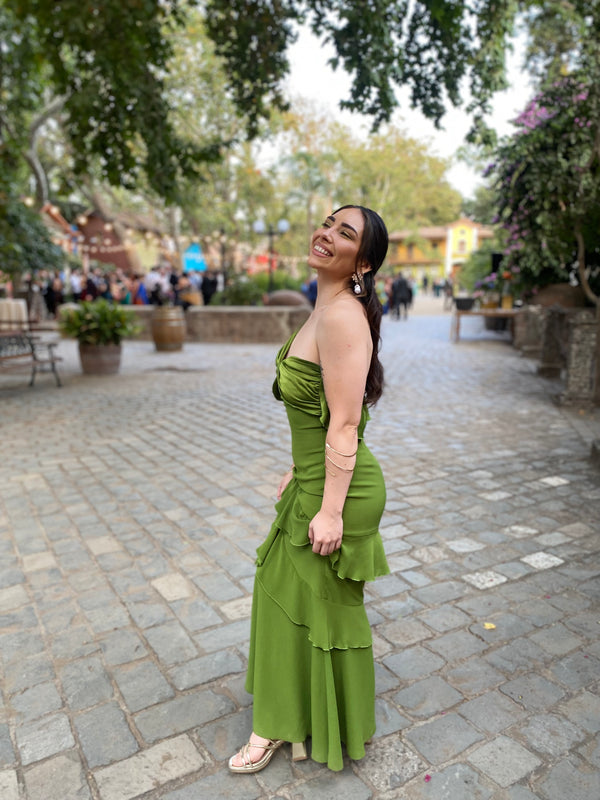  con Vestido Makira Pistacho
