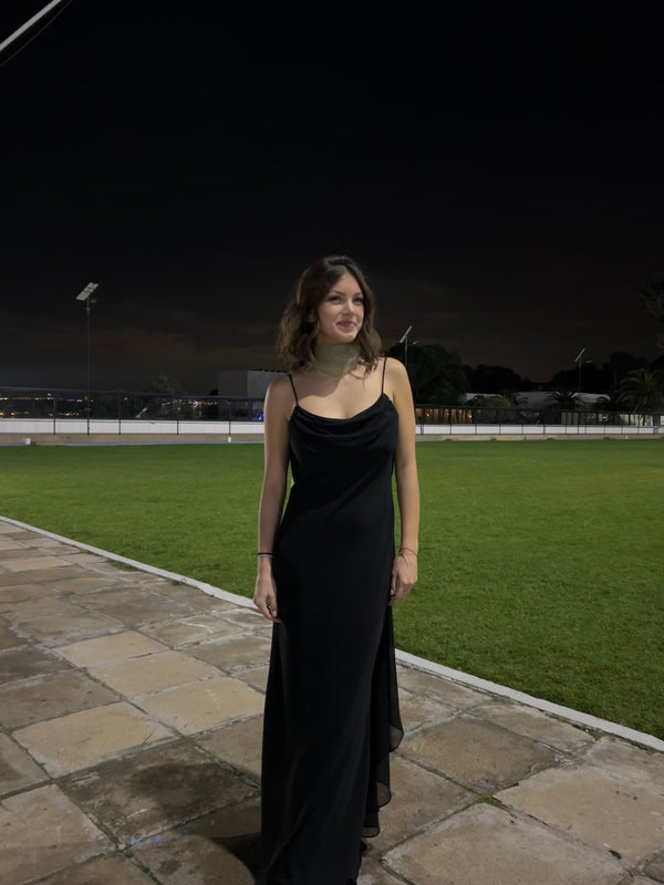  con Vestido Brasil Negro